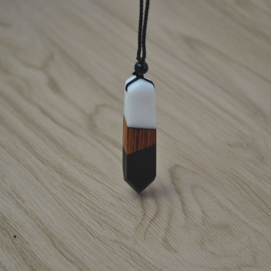 Fashionable Wood Resin Necklace Pendant