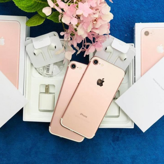 i phone 7  128gb