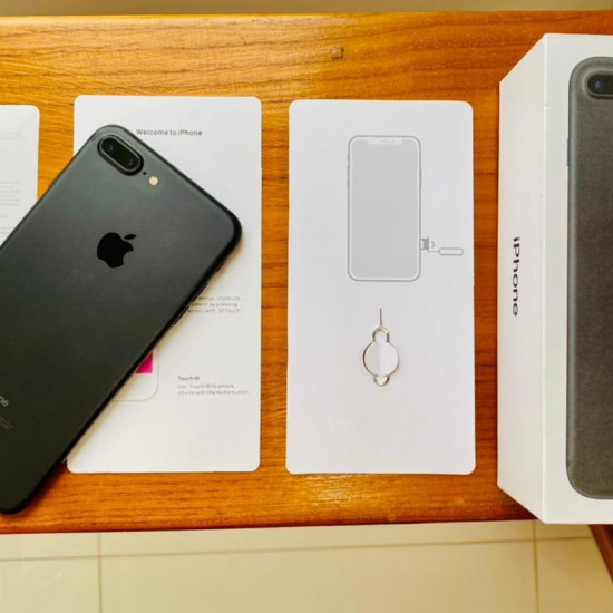 i phone 7 plus  128gb