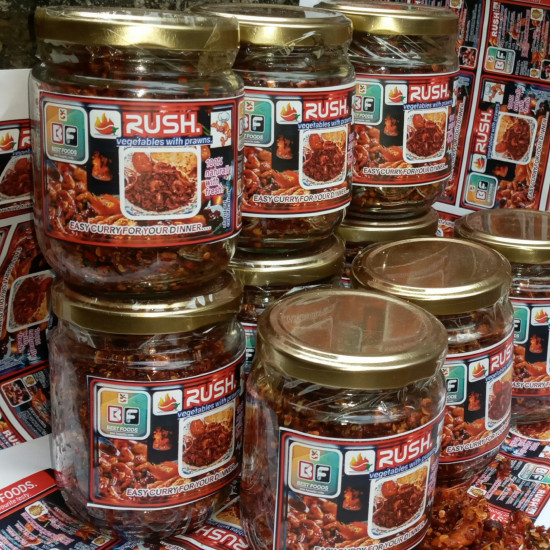 RUSH -Easy curry to your dinner RUSH -Easy curry to your dinner