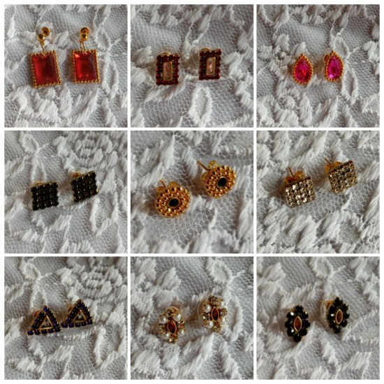 Stud earings set