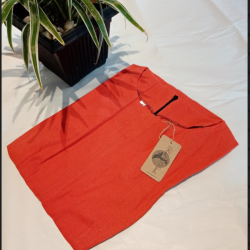 S/ SLEEVE DRESS WITH FRONT COCONUT SHELL BUTTONS