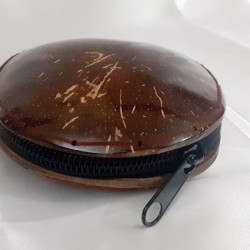 COCONUT SHELL PURSE