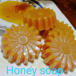 HONEY BEAUTY SOAP ( HERBEL & NATURAL )