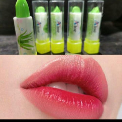 12 PIECES OF LIPSTICK ALOE