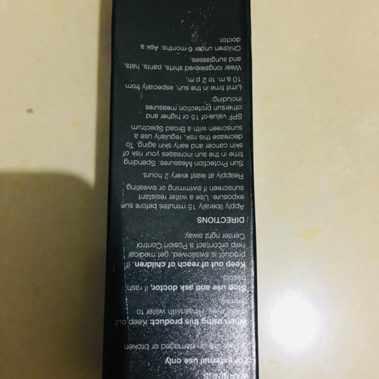 HUDABEAUTY liquid foundation HUDABEAUTY liquid foundation
