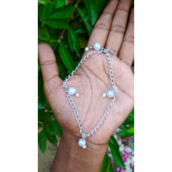 Handmade White Iron Foot Bracelet for Ladies