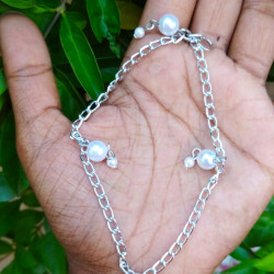 Handmade White Iron Foot Bracelet for Ladies