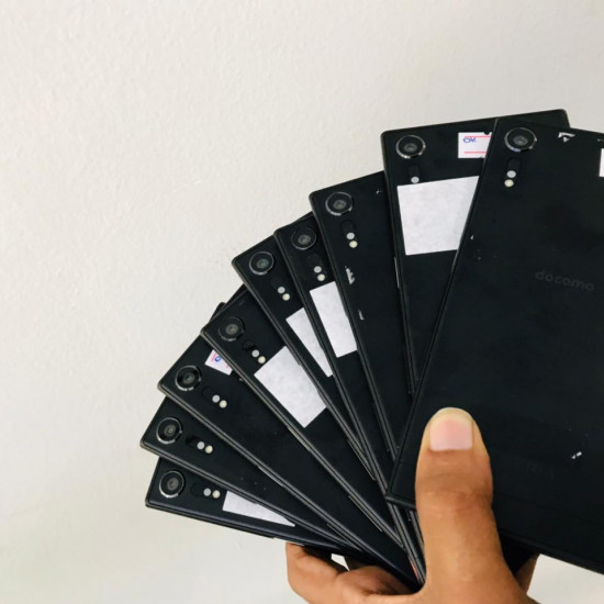 Sony Xperia XZs Sony Xperia XZs