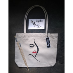 fashionable bag
