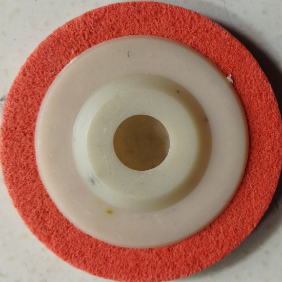 NON WOVEN WHEELS 4.5"- 12MM NON WOVEN WHEELS 4.5"- 12MM