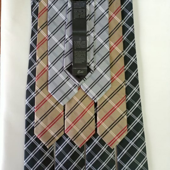 Edi Tie - Branded Edition/Ruwantha Tie Edi Tie - Branded Edition/Ruwantha Tie