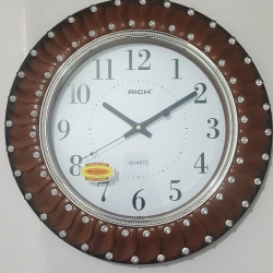 MODERN WALL CLOCK