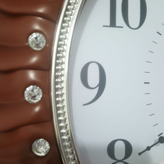 MODERN WALL CLOCK