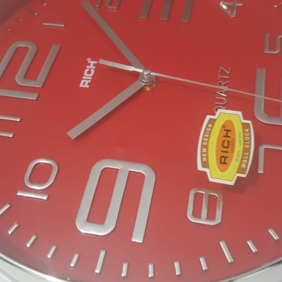 Classic Quartz Clock