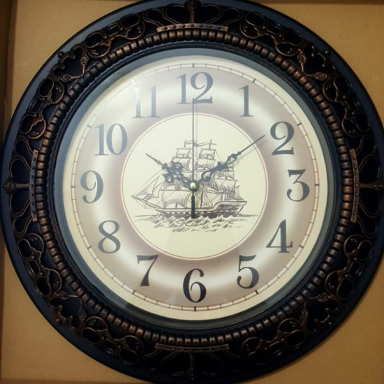 Retro art wall clock