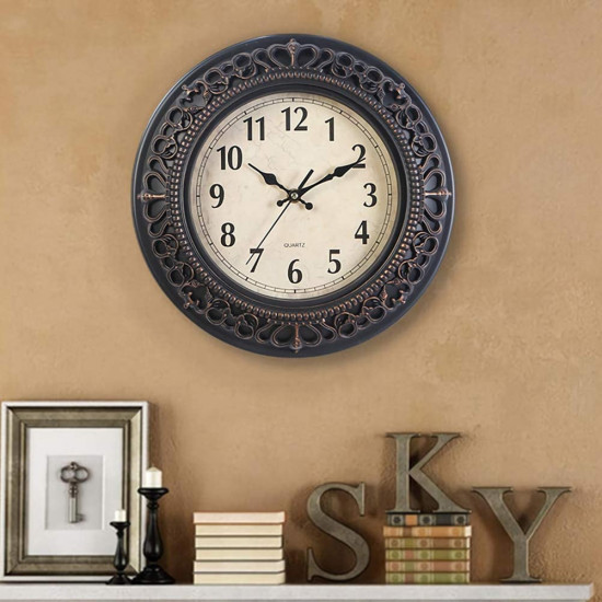 Decorative wall clock