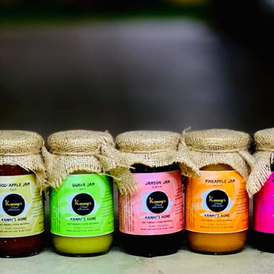Strawberry & Watermelon Jam (ස්ට්රෝබර් සමග කොමඩු) Strawberry & Watermelon Jam (ස්ට්රෝබර් සමග කොමඩු)