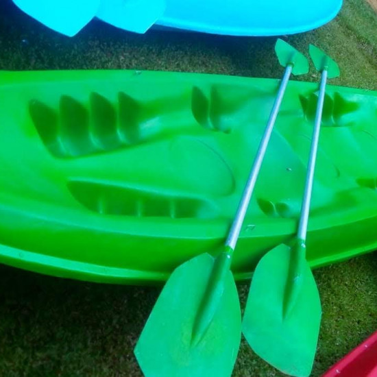 Kayak boats