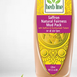 Saffron Natural fairnes mad pack/Beauty Queen