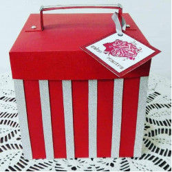 Explosion  box with 3D cake