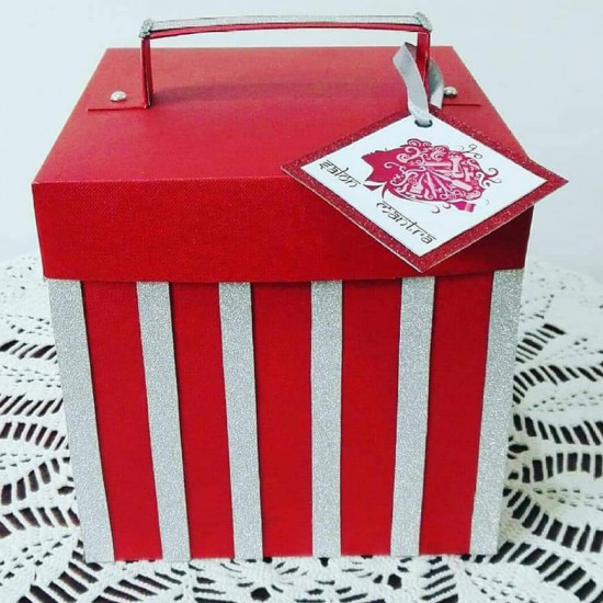 Explosion  box with 3D cake