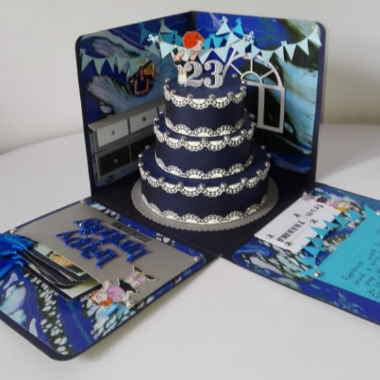 Explosion  box with 3D cake