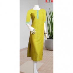 Women Green bordered Straight kurtis