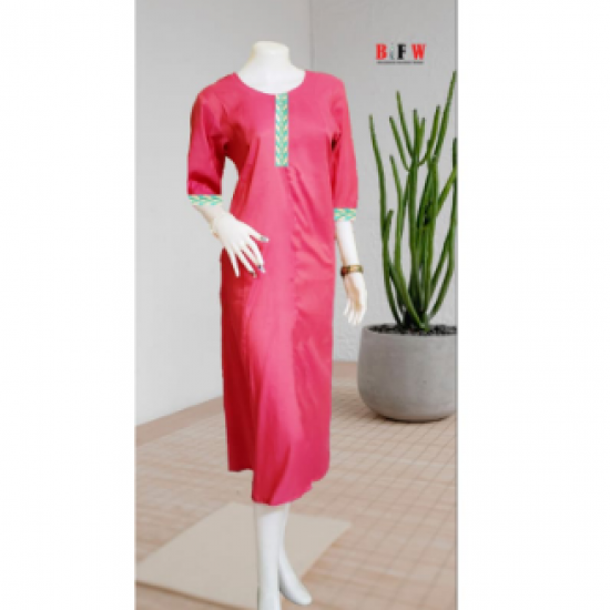 Women Green bordered Straight kurtis