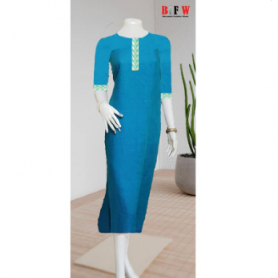 Women Green bordered Straight kurtis
