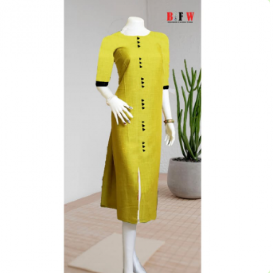 Women Mid Tringle design A Line kurtis Women Mid Tringle design A Line kurtis