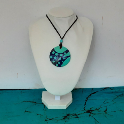 Necklace (Coconut Shell)/Fabricated Women