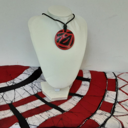 Necklace (Coconut Shell)/Fabricated Women