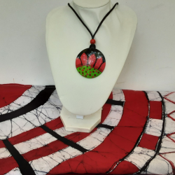 Necklace (Coconut Shell)/Fabricated Women