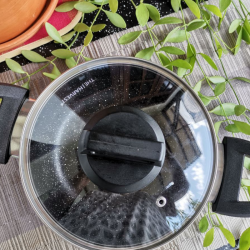 Non-stick Casserole with glass lid 18CM/Kavi Store