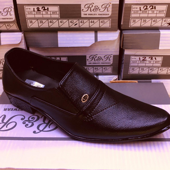 HIGH QUALITY FASHIONABLE MEN'S SHOES
