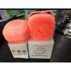 SILICONE MASSAGE BATH BRUSH